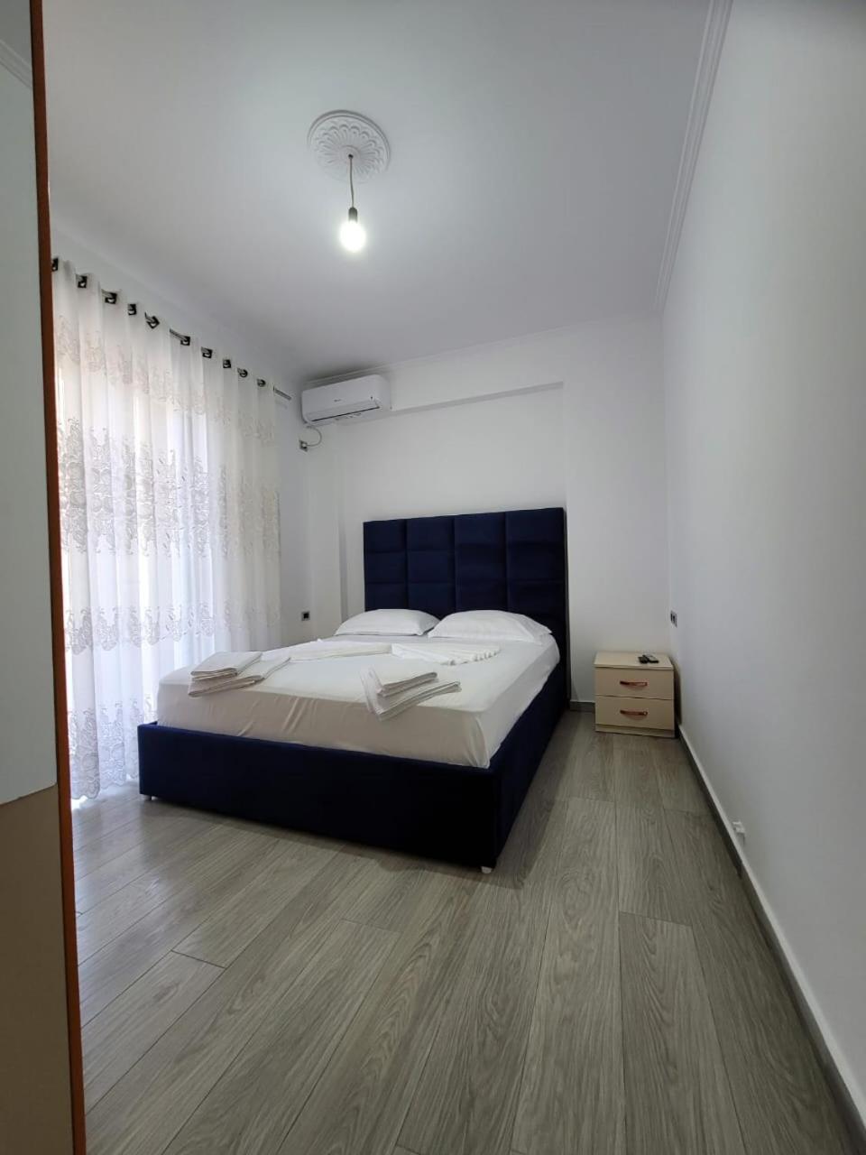 Luxury Room'S By Lika Sarandë エクステリア 写真