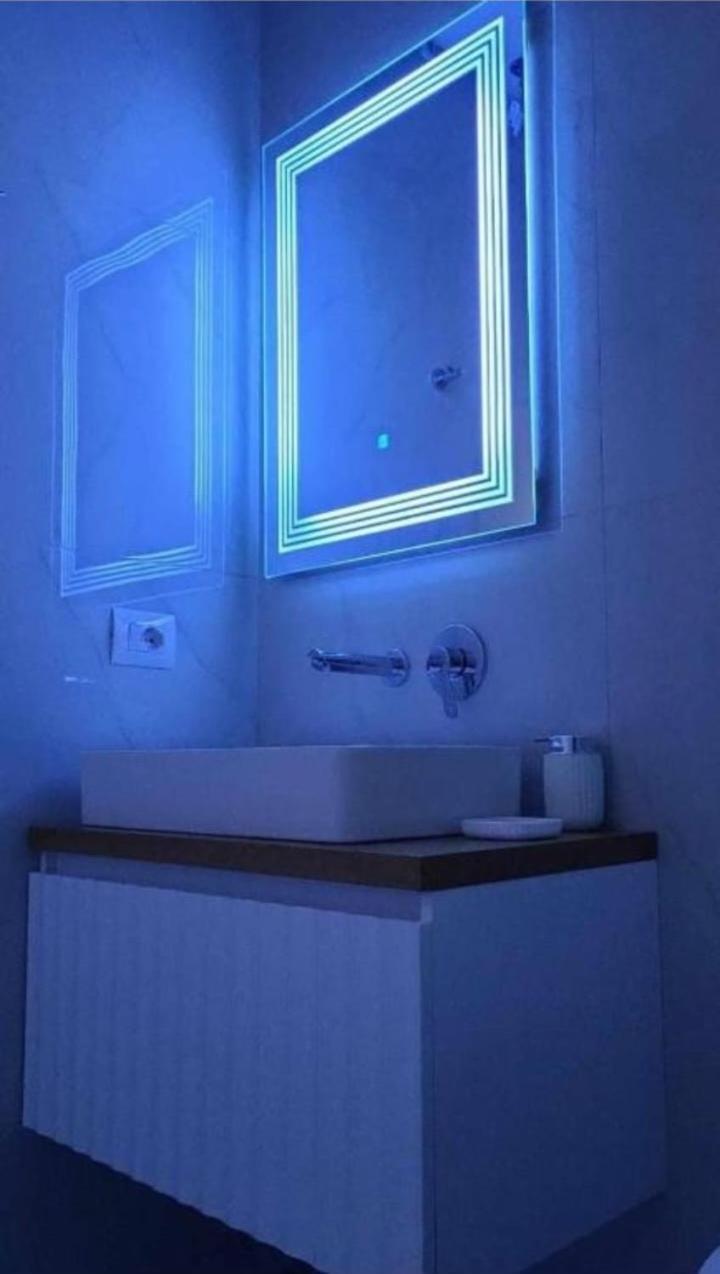 Luxury Room'S By Lika Sarandë エクステリア 写真