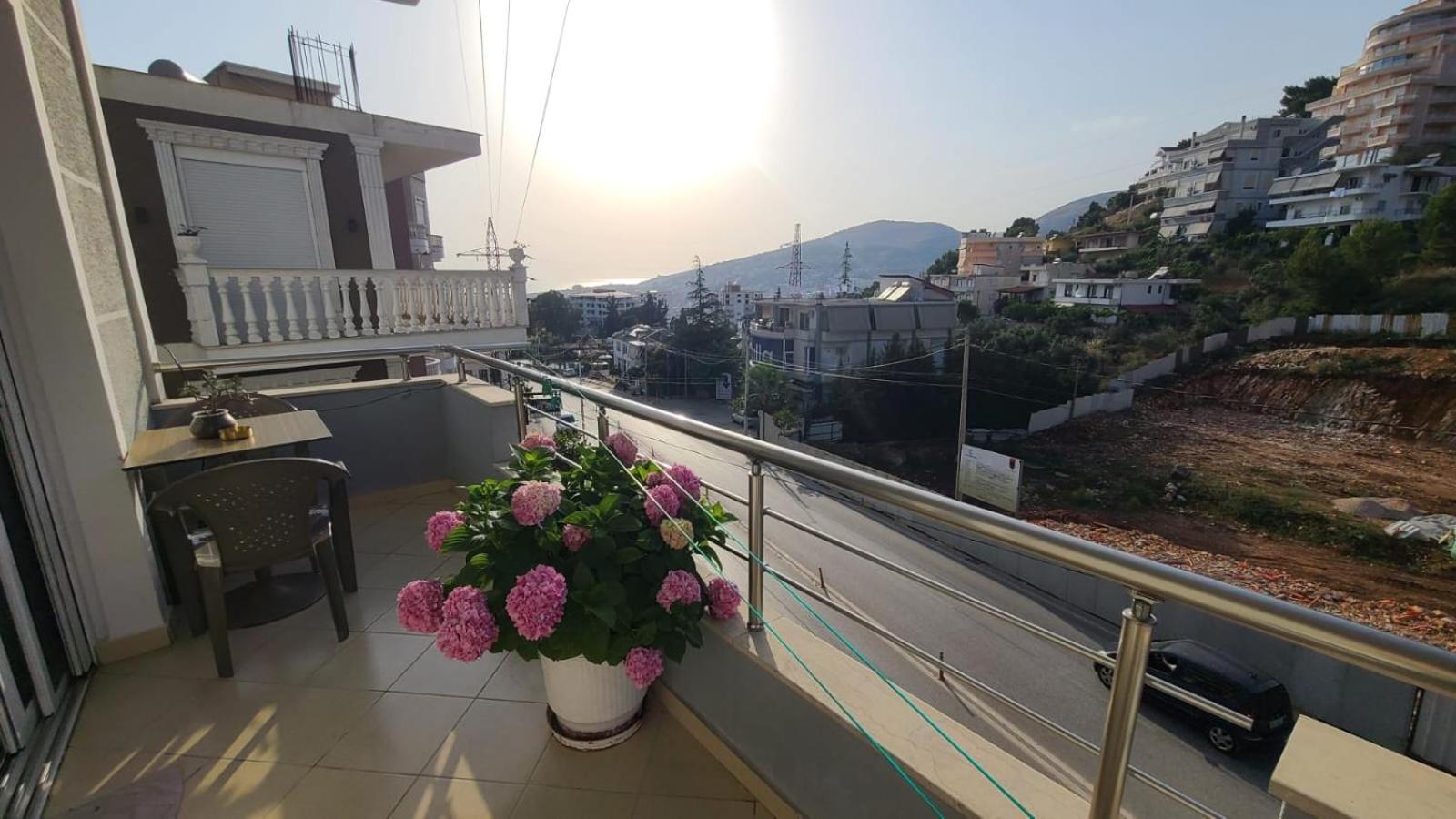 Luxury Room'S By Lika Sarandë エクステリア 写真